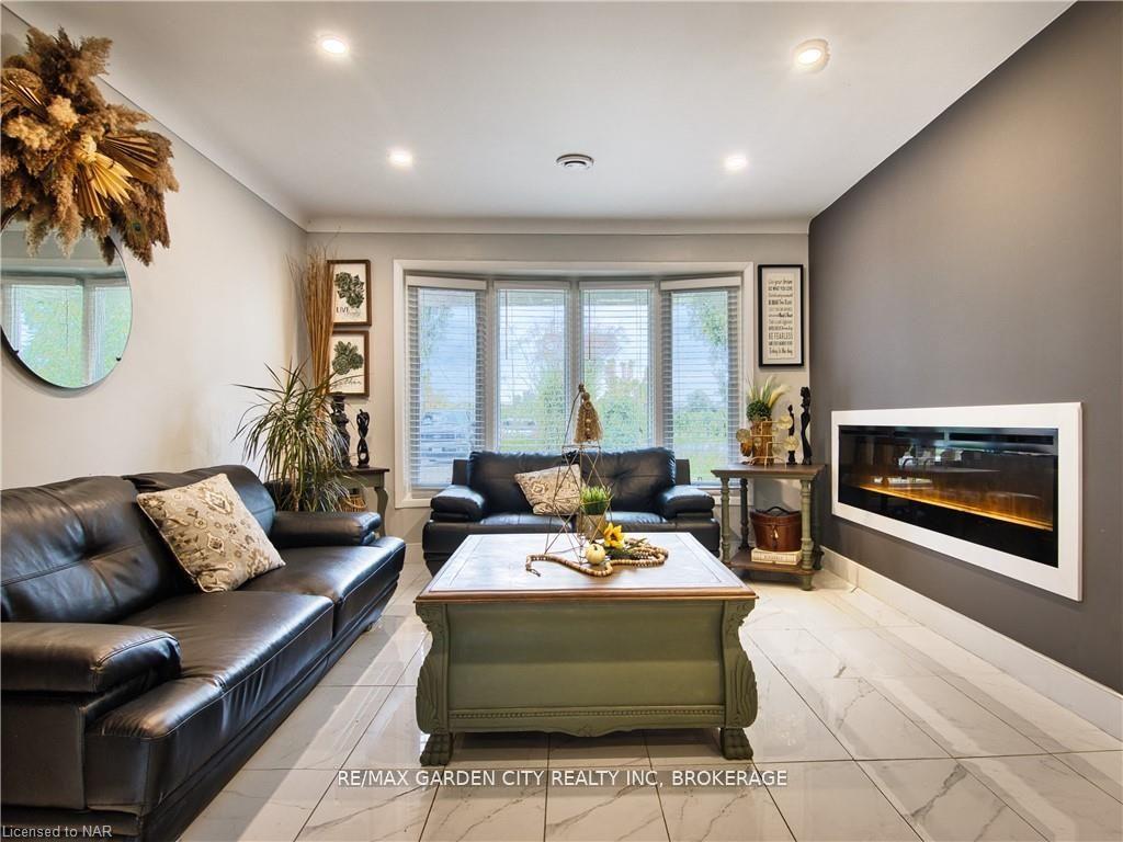 Photo 17 of 1729 Third St Louth, St. Catharines, Rural Fourth — HOMEH