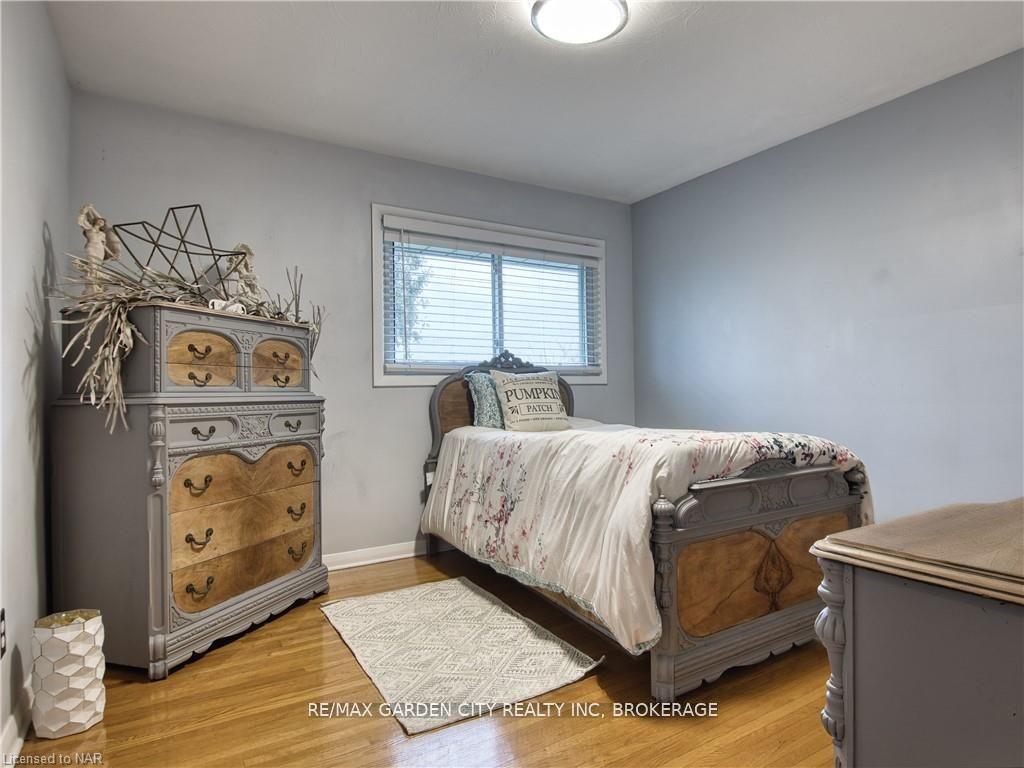 Photo 23 of 1729 Third St Louth, St. Catharines, Rural Fourth — HOMEH