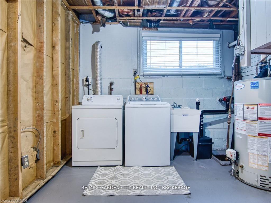 Photo 33 of 1729 Third St Louth, St. Catharines, Rural Fourth — HOMEH