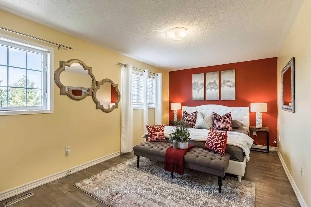 Photo 14 of 45 Rotunda Street, Brampton, Fletcher's Creek South — HOMEH