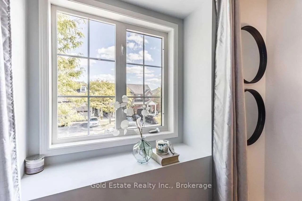 Photo 20 of 45 Rotunda Street, Brampton, Fletcher's Creek South — HOMEH