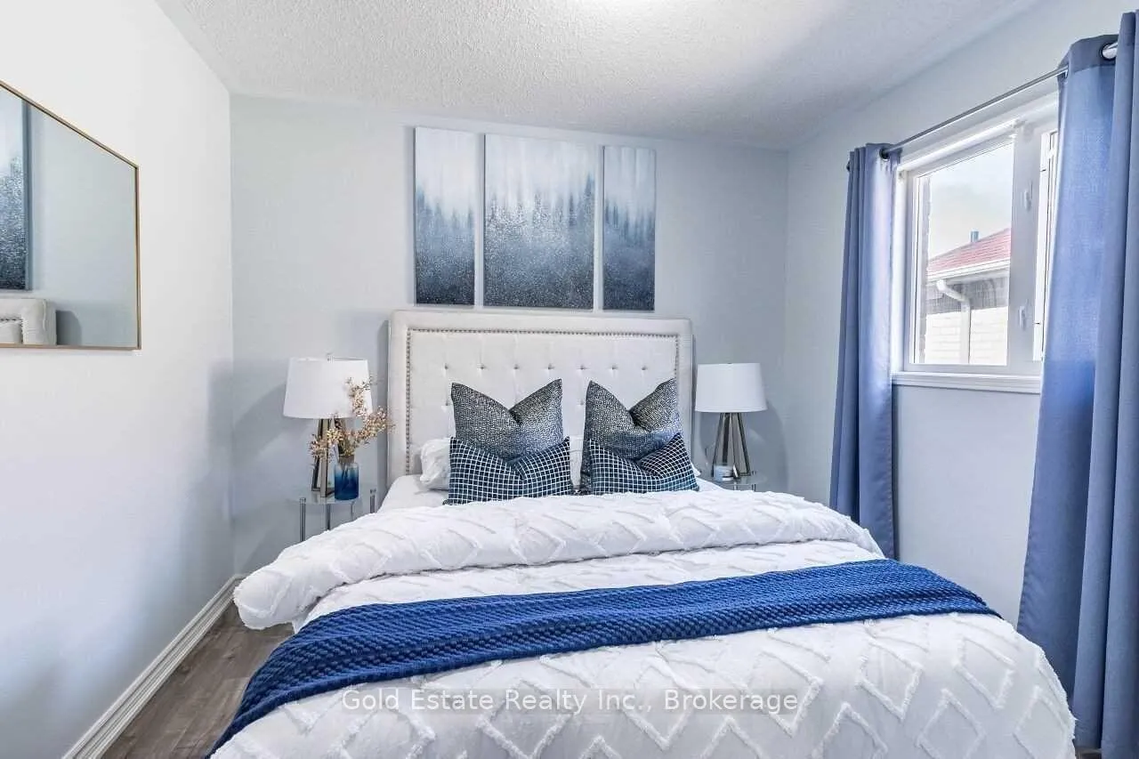 Photo 21 of 45 Rotunda Street, Brampton, Fletcher's Creek South — HOMEH
