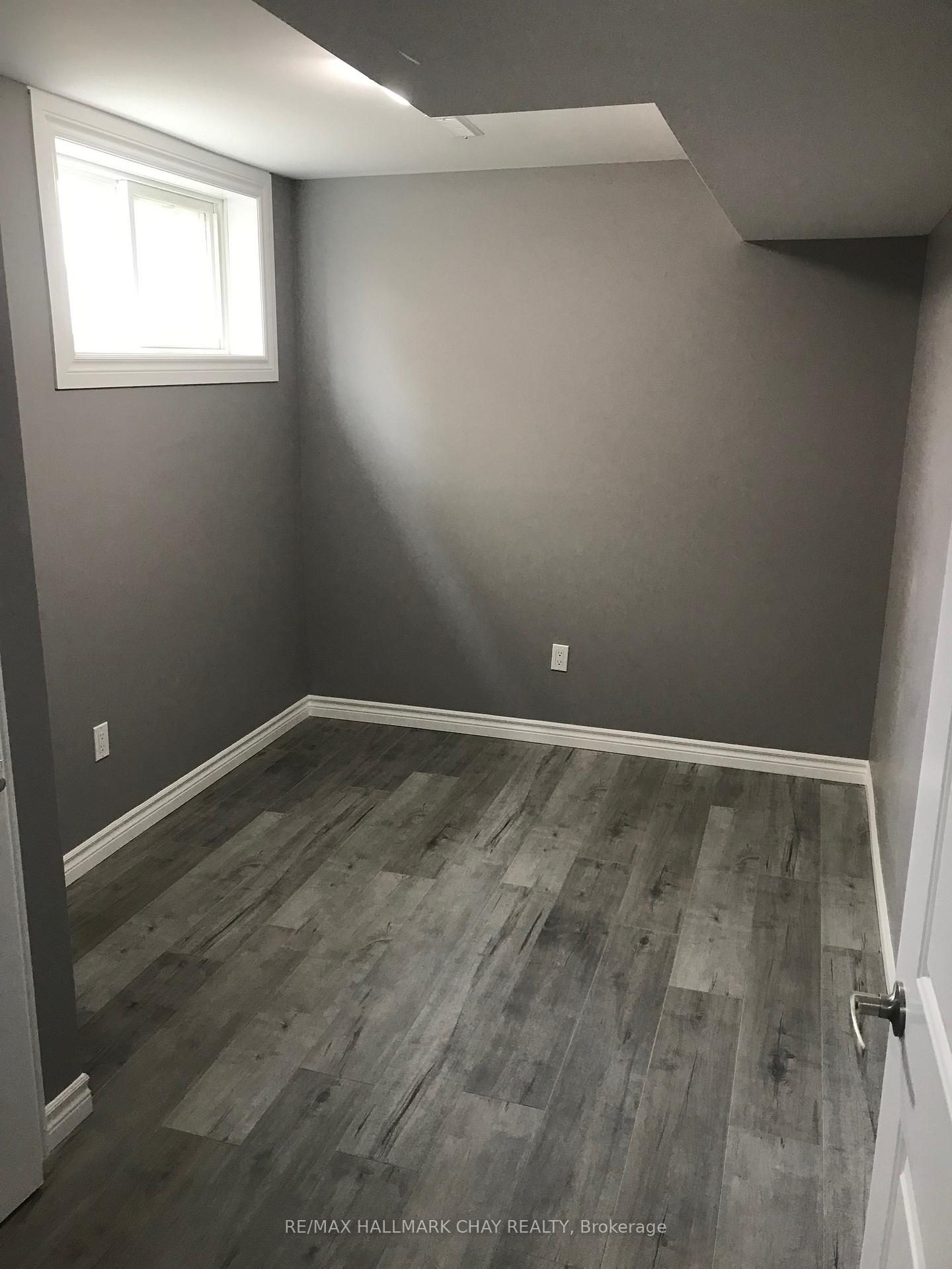 Photo 7 of 51 Hadden Crescent, Barrie, Cundles East — HOMEH