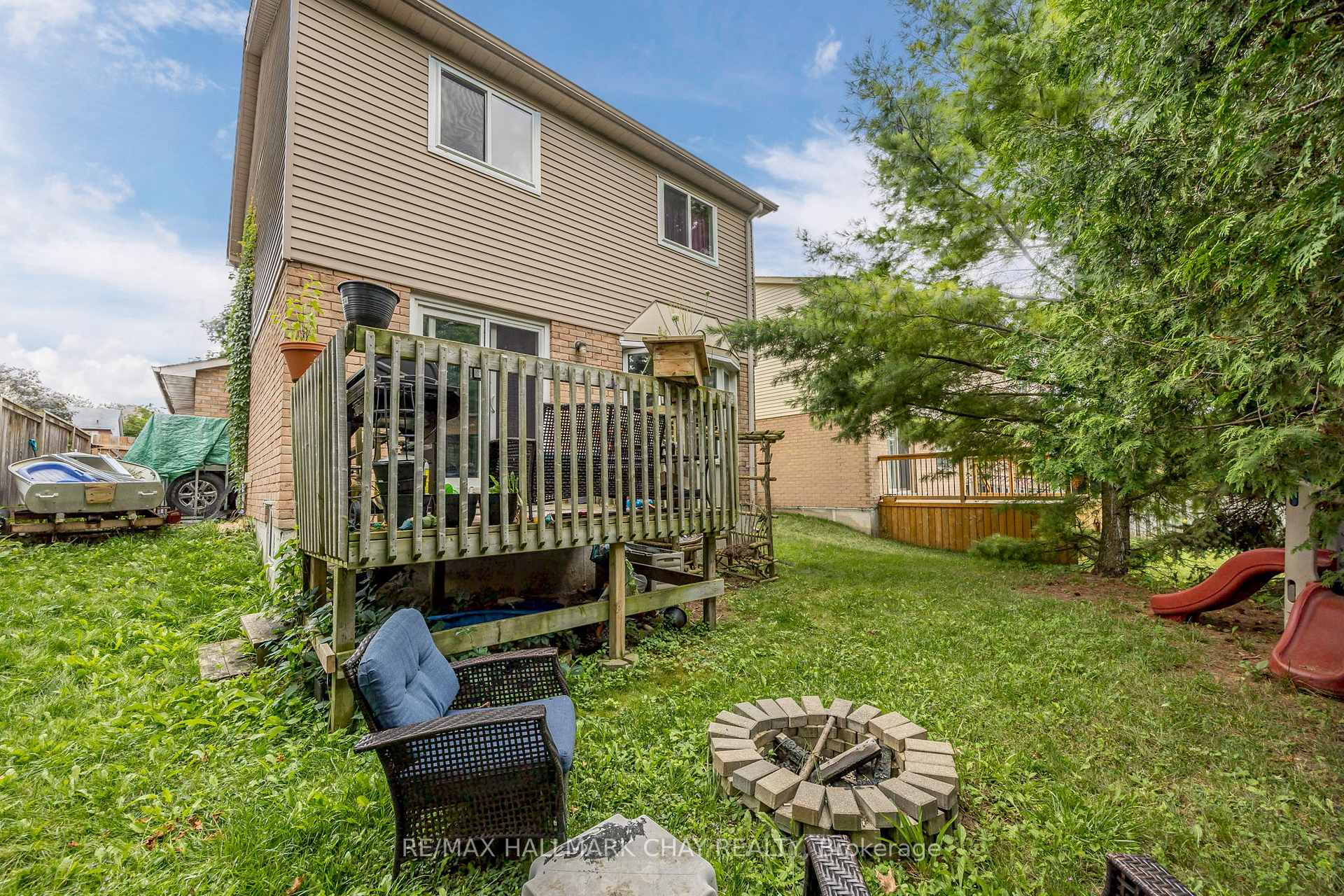 Photo 23 of 51 Hadden Crescent, Barrie, Cundles East — HOMEH
