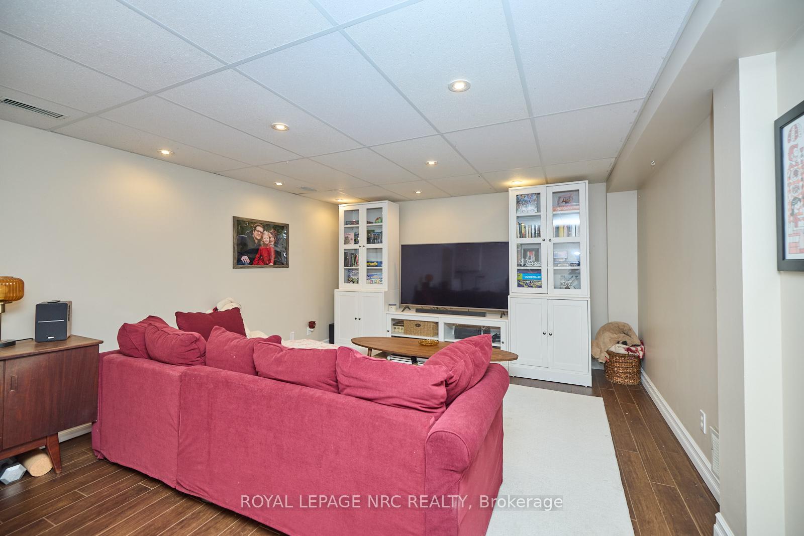 Photo 10 of 133C Martindale Road, St. Catharines, Grapeview — HOMEH