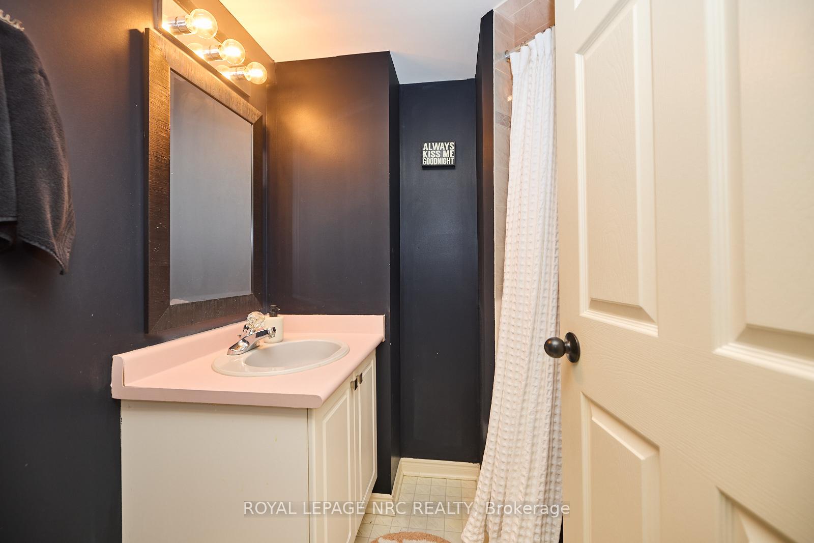 Photo 12 of 133C Martindale Road, St. Catharines, Grapeview — HOMEH