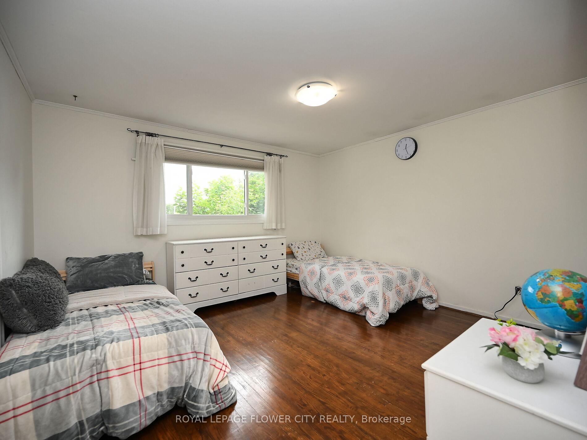 Photo 37 of 2 Aintree Crescent, Brampton, Avondale — HOMEH