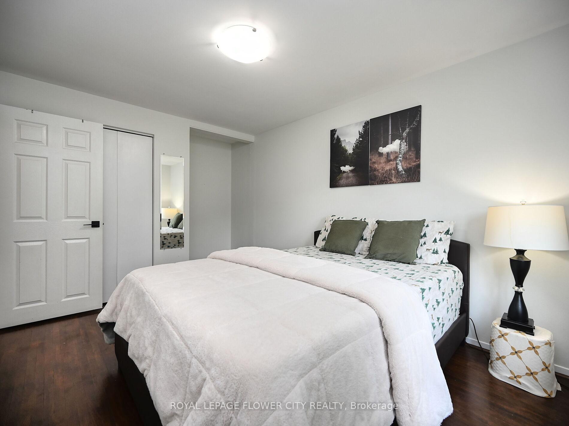 Photo 21 of 2 Aintree Crescent, Brampton, Avondale — HOMEH