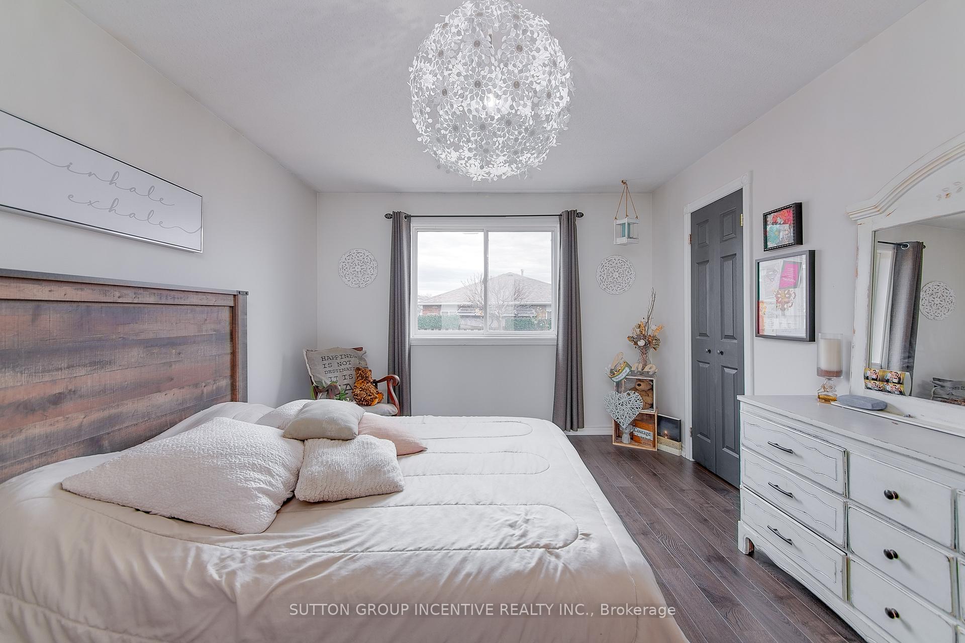 Photo 15 of 24 Ruffet Drive, Barrie, Edgehill Drive — HOMEH