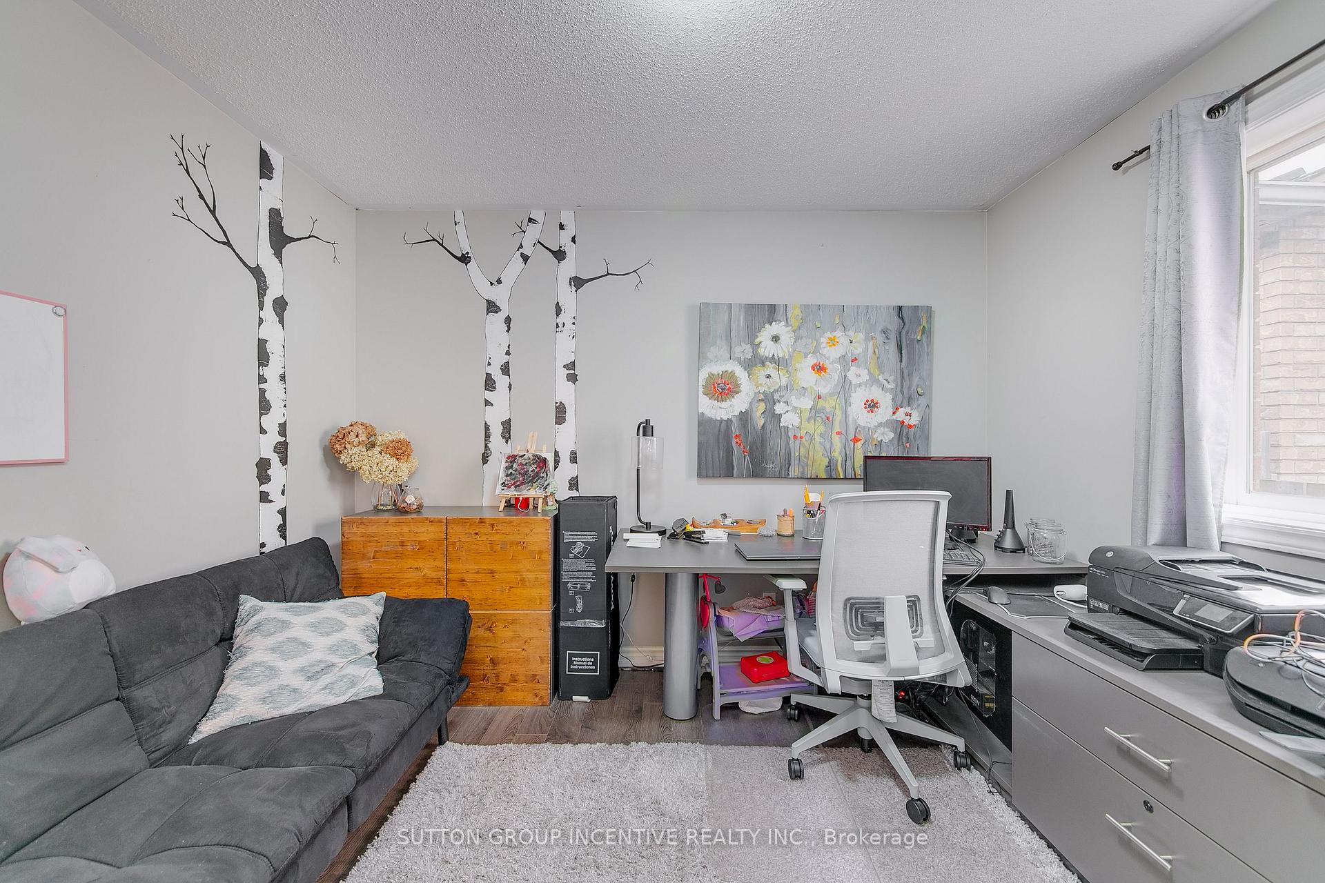 Photo 21 of 24 Ruffet Drive, Barrie, Edgehill Drive — HOMEH