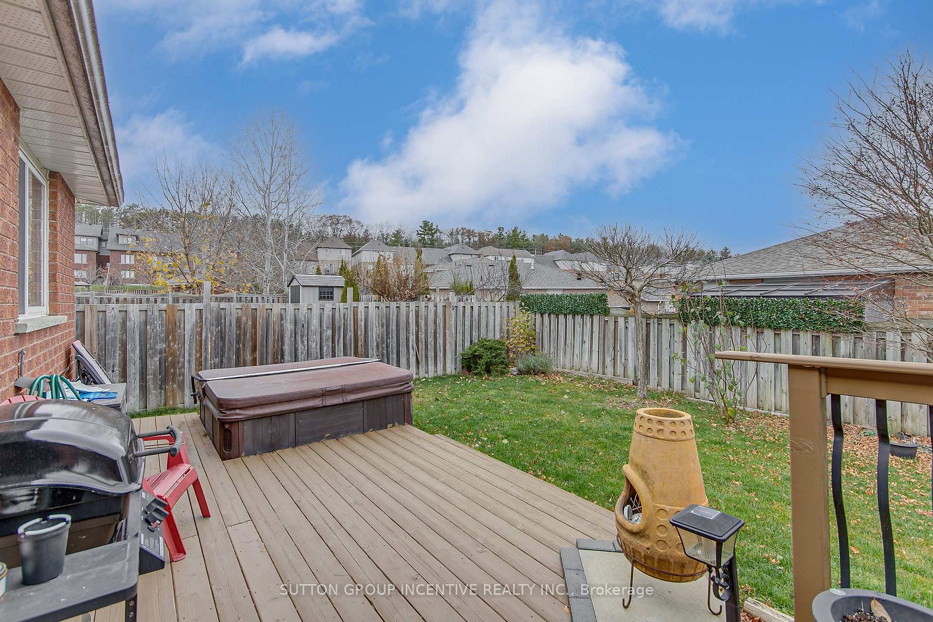 Photo 34 of 24 Ruffet Drive, Barrie, Edgehill Drive — HOMEH