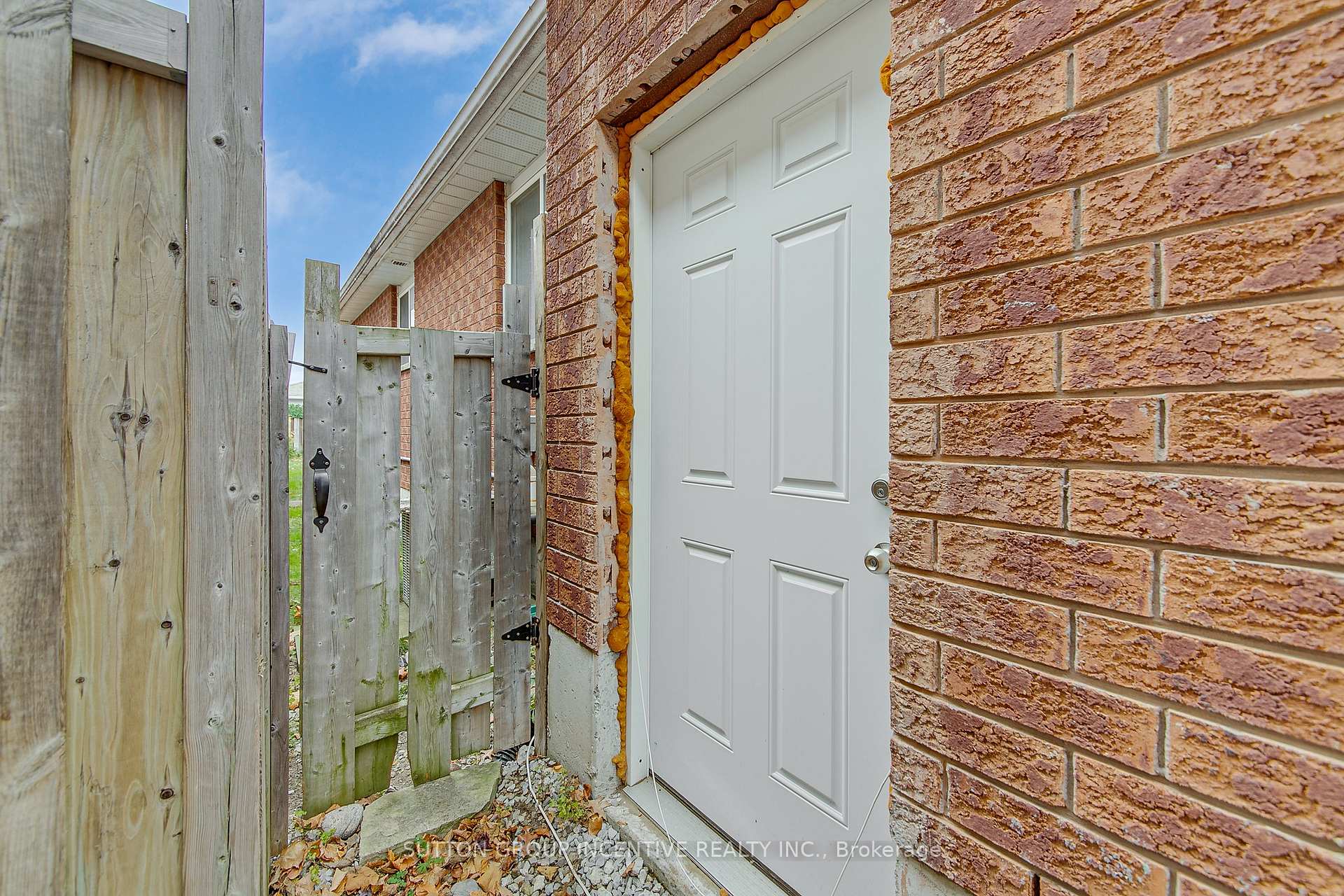 Photo 37 of 24 Ruffet Drive, Barrie, Edgehill Drive — HOMEH