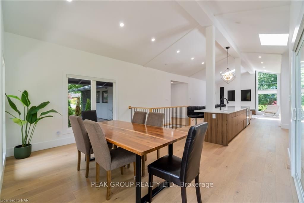 Photo 11 of 189 Lockhart Drive, St. Catharines, Glendale/Glenridge — HOMEH