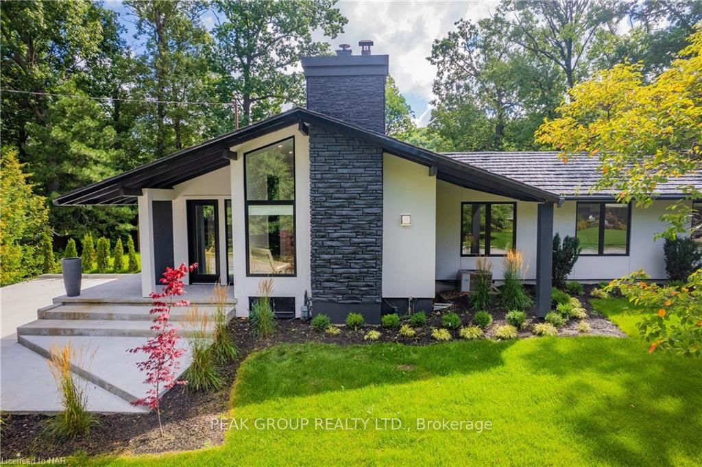Photo 3 of 189 Lockhart Drive, St. Catharines, Glendale/Glenridge — HOMEH