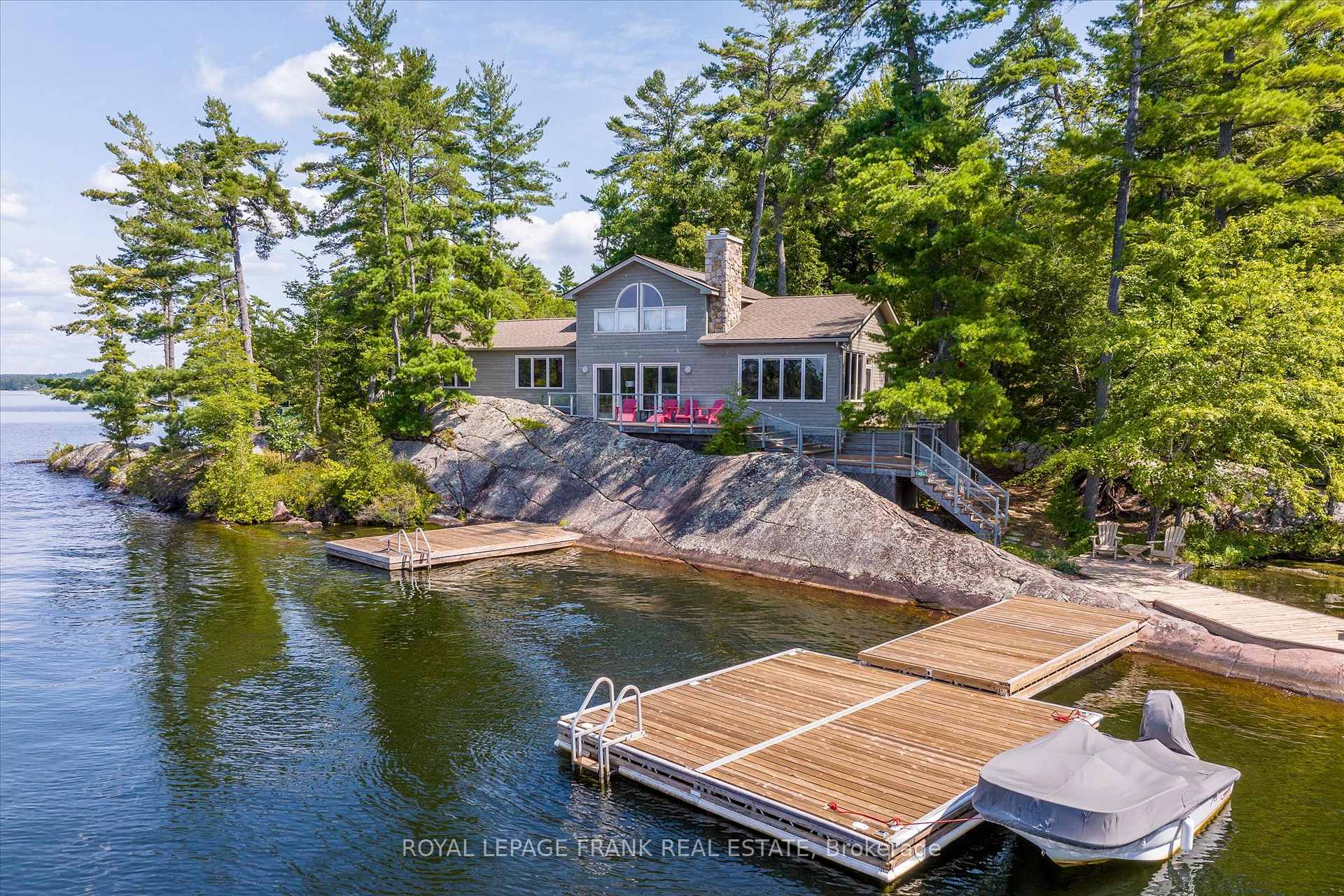 Front of 484 Juniper Island