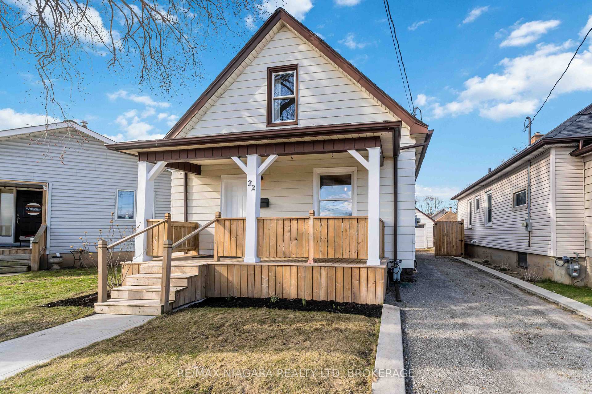 Front of 22 Bertram Street