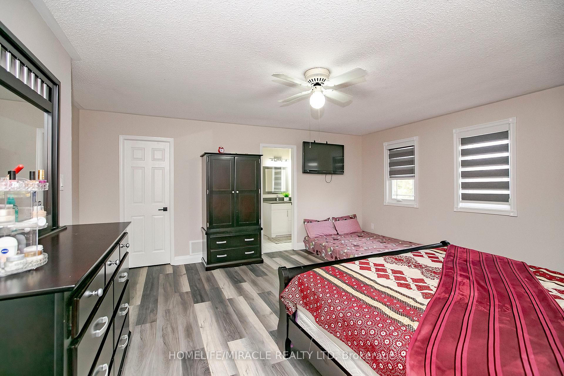 Photo 21 of 107 Michigan Avenue, Brampton, Fletcher's Creek South — HOMEH