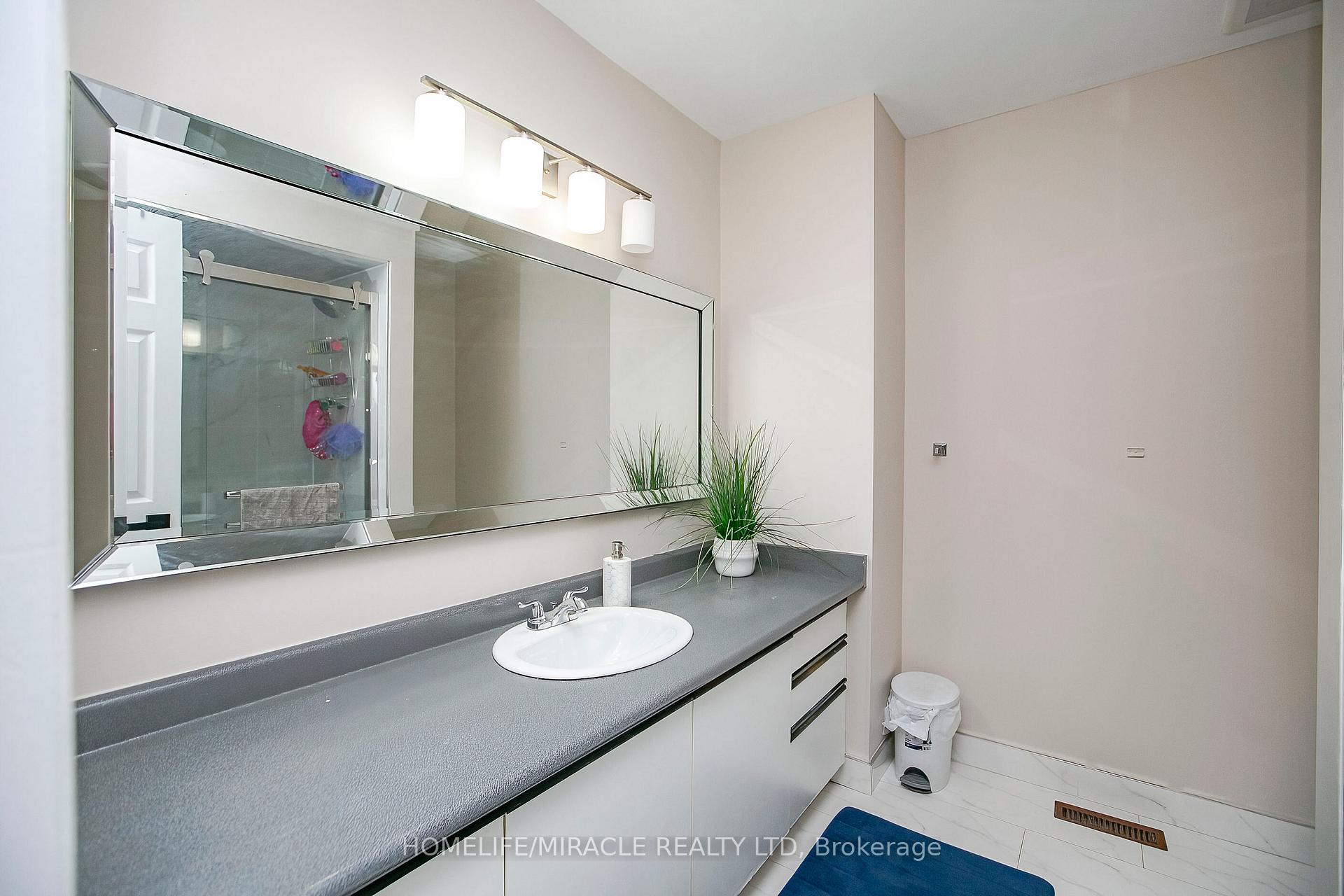 Photo 27 of 107 Michigan Avenue, Brampton, Fletcher's Creek South — HOMEH