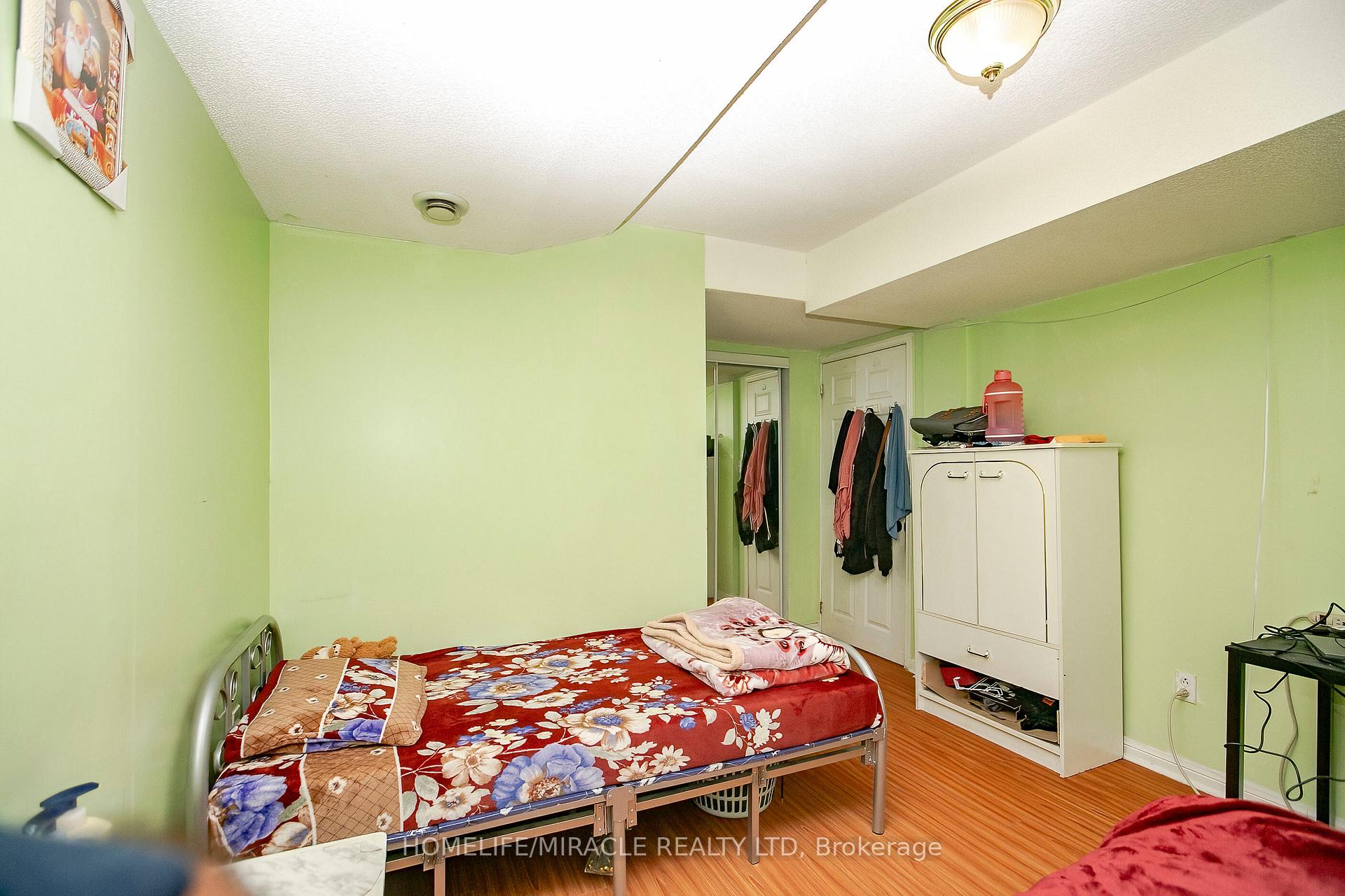 Photo 39 of 107 Michigan Avenue, Brampton, Fletcher's Creek South — HOMEH