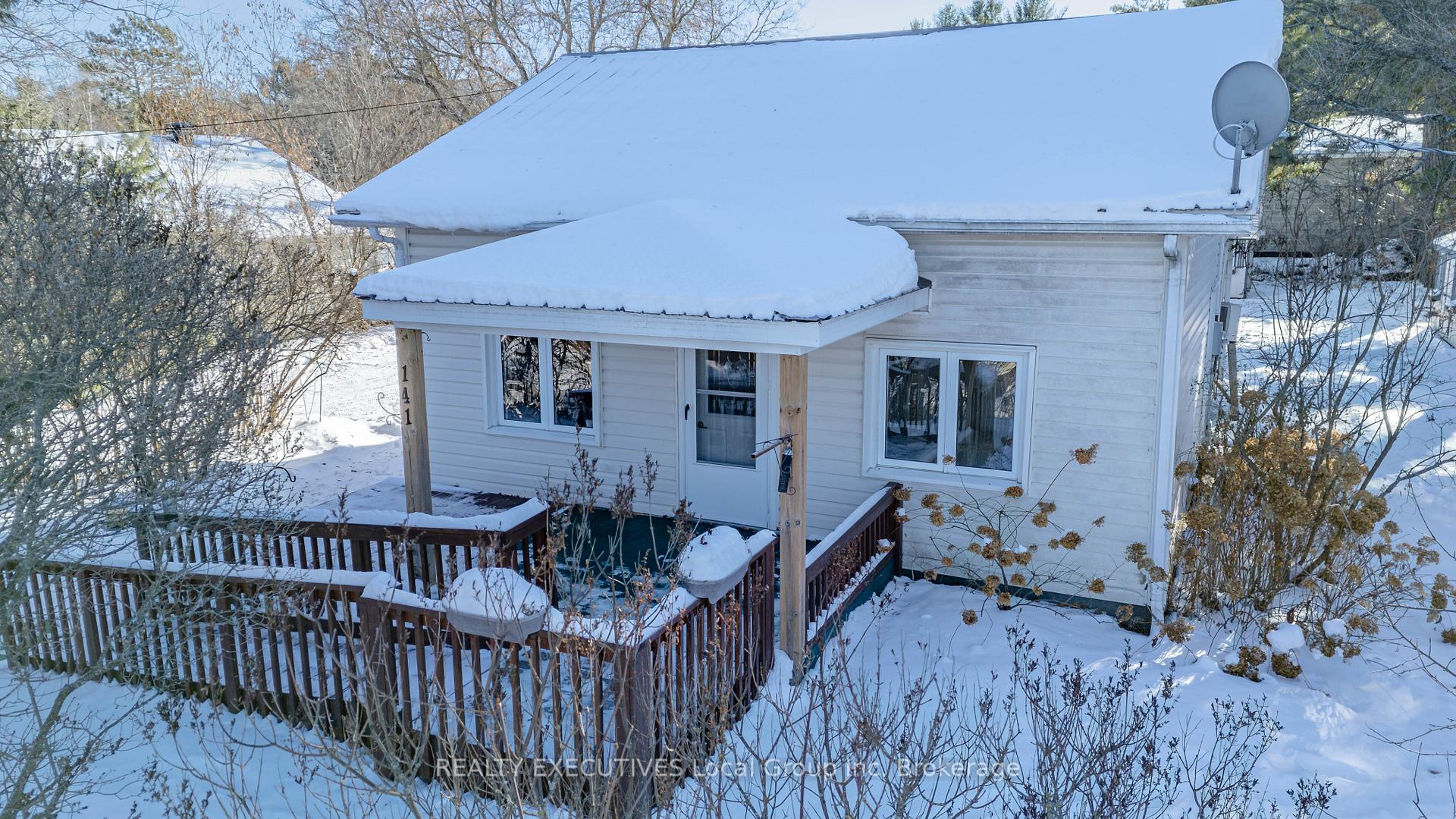 Photo 4 of 141 Bay Street, Callander — HOMEH