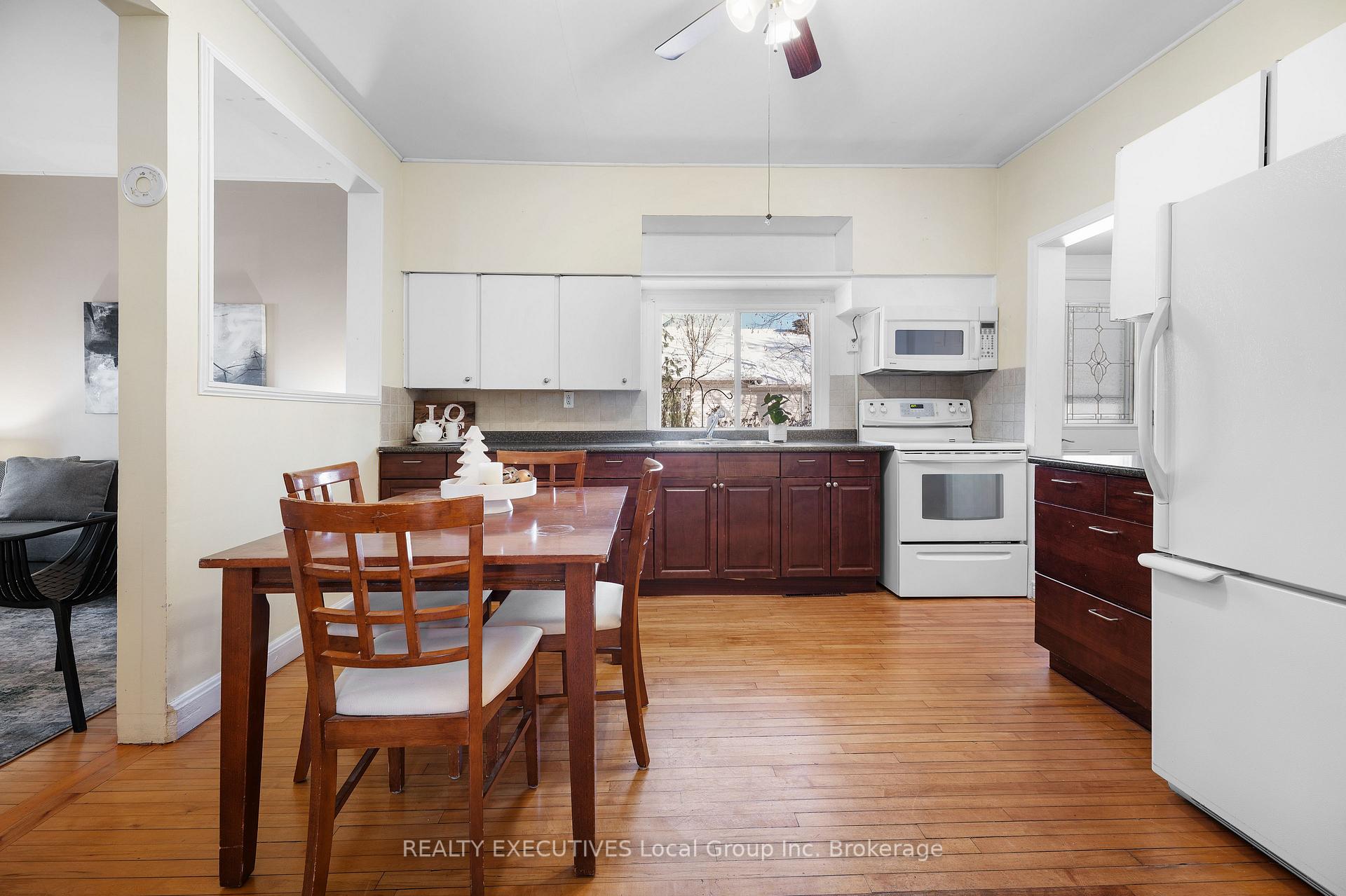 Photo 11 of 141 Bay Street, Callander — HOMEH