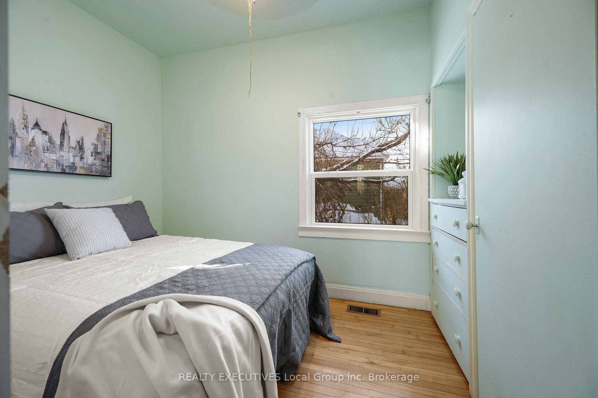 Photo 16 of 141 Bay Street, Callander — HOMEH