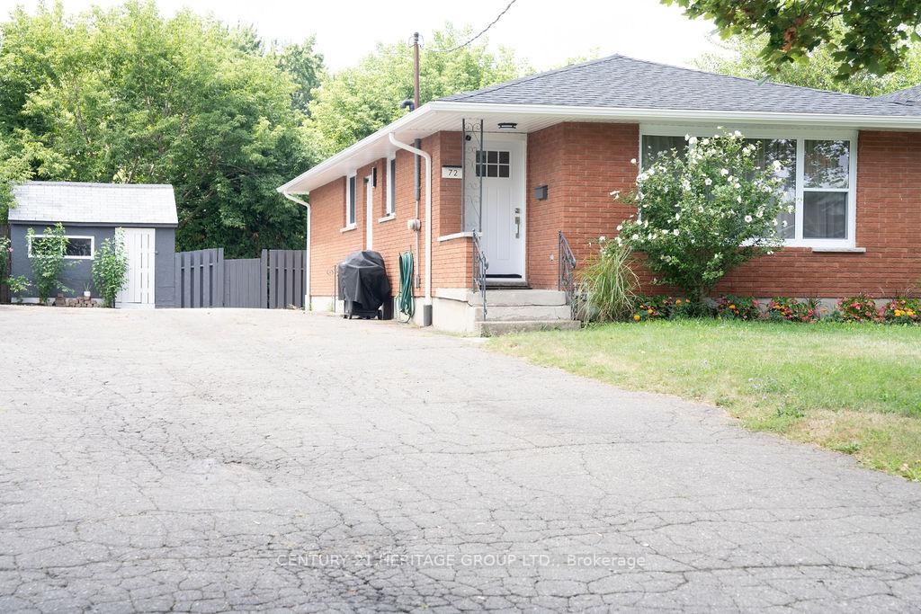 Photo 3 of 72 Ted Street, St. Catharines, Fairview — HOMEH