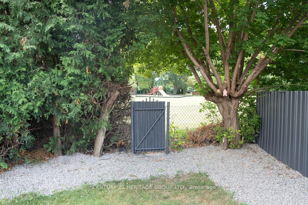 Photo 7 of 72 Ted Street, St. Catharines, Fairview — HOMEH