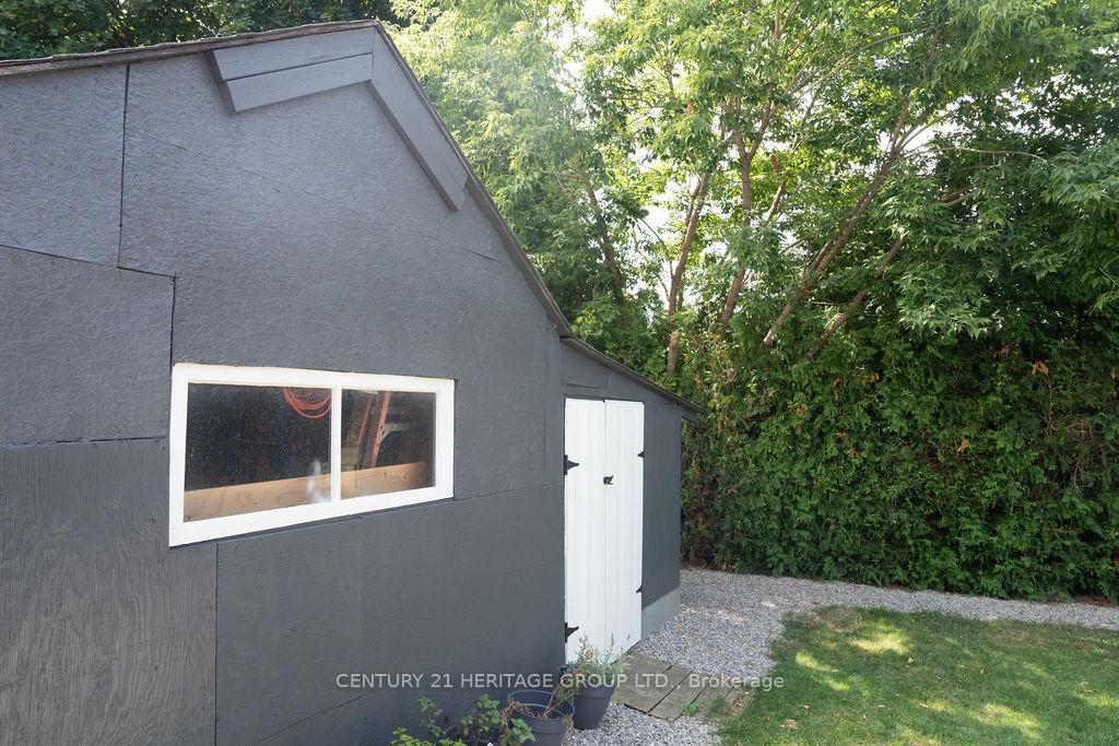 Photo 8 of 72 Ted Street, St. Catharines, Fairview — HOMEH