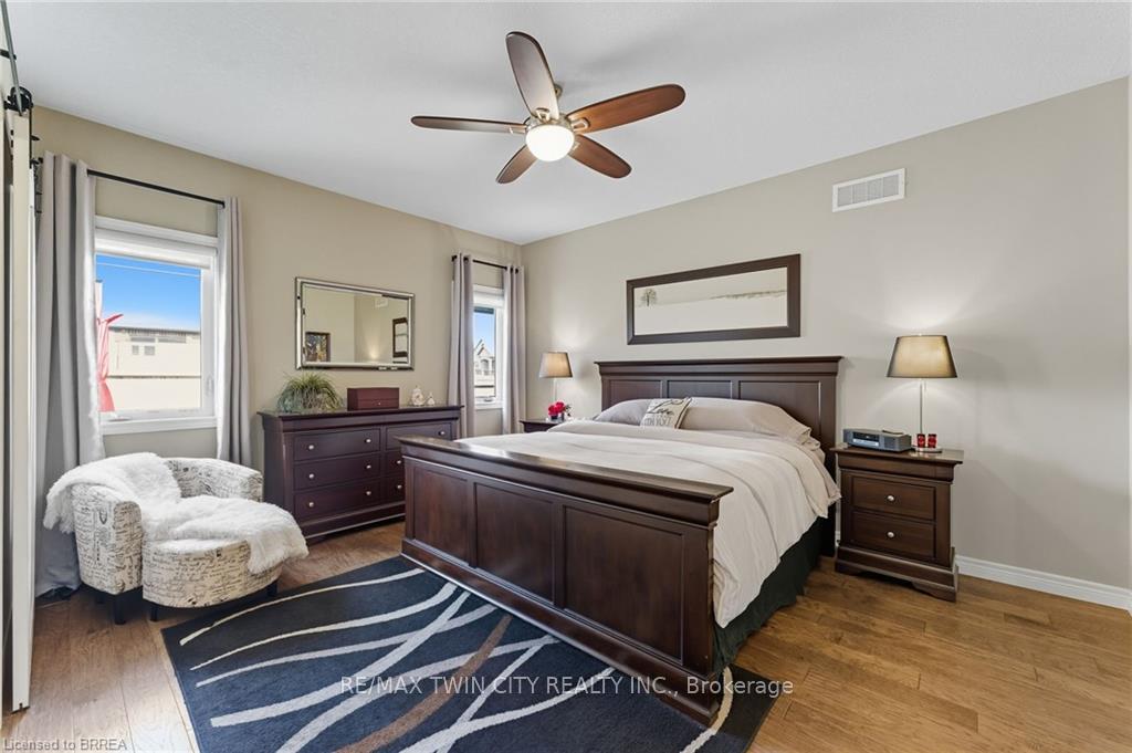 Photo 9 of 20 Masters Lane, Brant, Paris — HOMEH