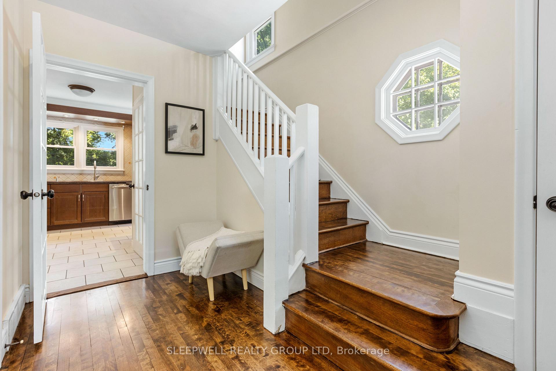 Photo 4 of 2209 Belair Drive, Ottawa, Bel Air Park — HOMEH