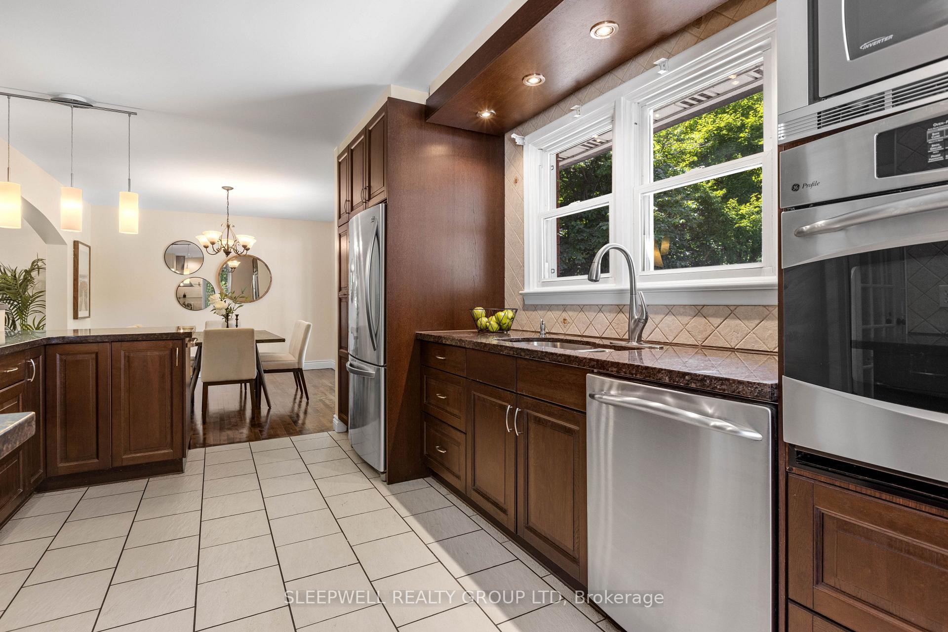 Photo 15 of 2209 Belair Drive, Ottawa, Bel Air Park — HOMEH