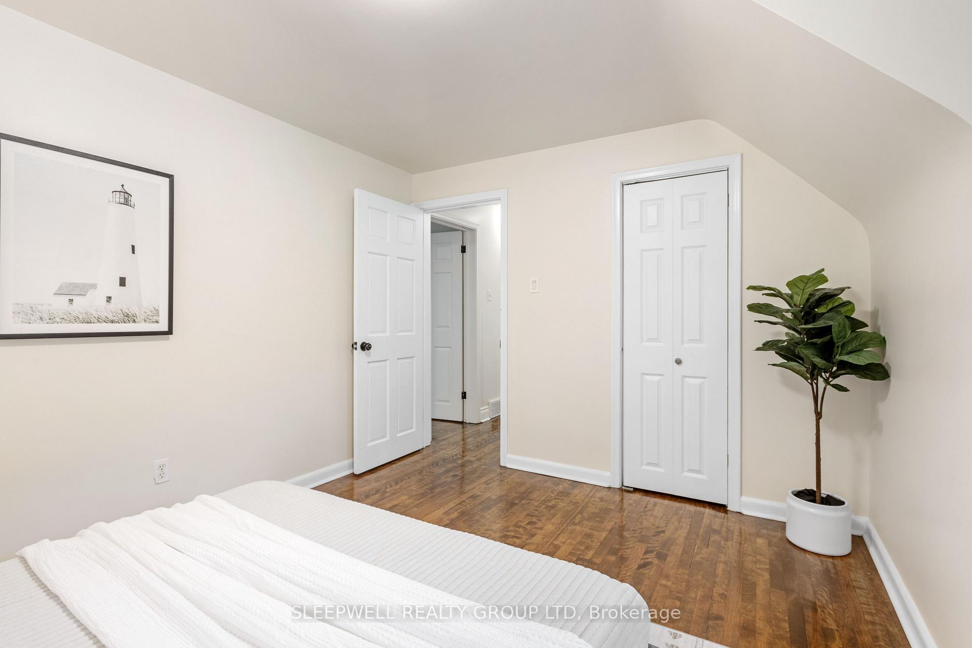 Photo 19 of 2209 Belair Drive, Ottawa, Bel Air Park — HOMEH