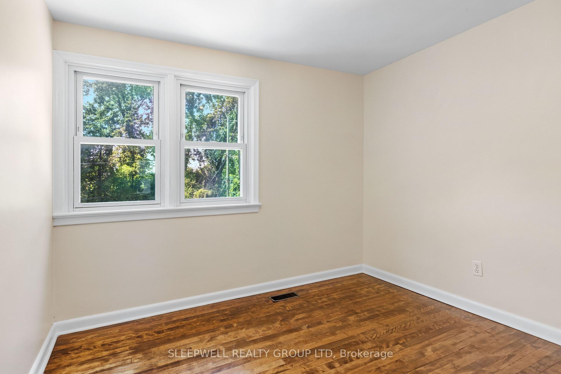 Photo 20 of 2209 Belair Drive, Ottawa, Bel Air Park — HOMEH