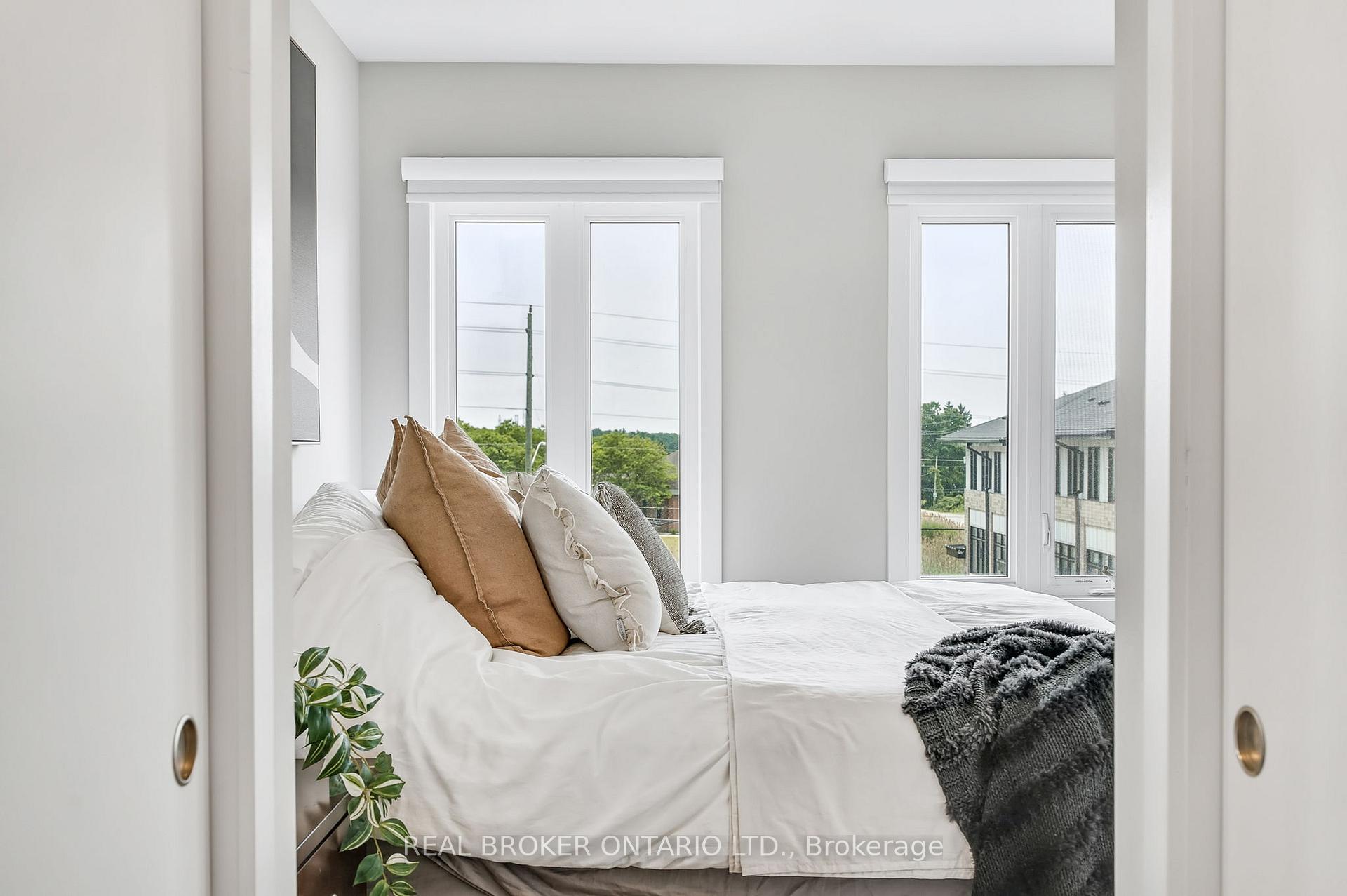 Photo 35 of Unit 7, 527 Shaver Road, Hamilton, Ancaster — HOMEH