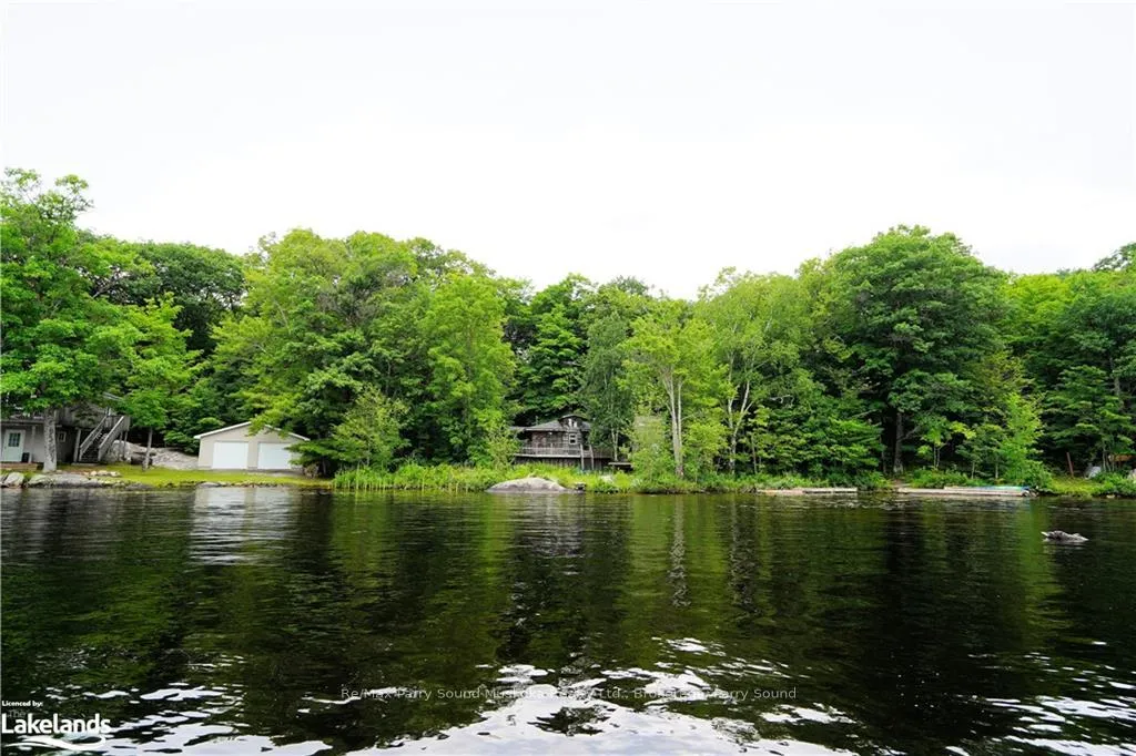 Photo 3 of Unit W/A, 329 Healey, The Archipelago, Archipelago South — HOMEH