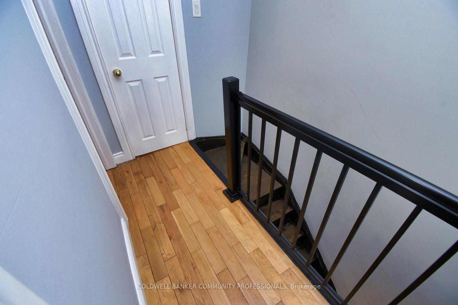 Photo 19 of 46 Rosemont Avenue, Hamilton, Stripley — HOMEH