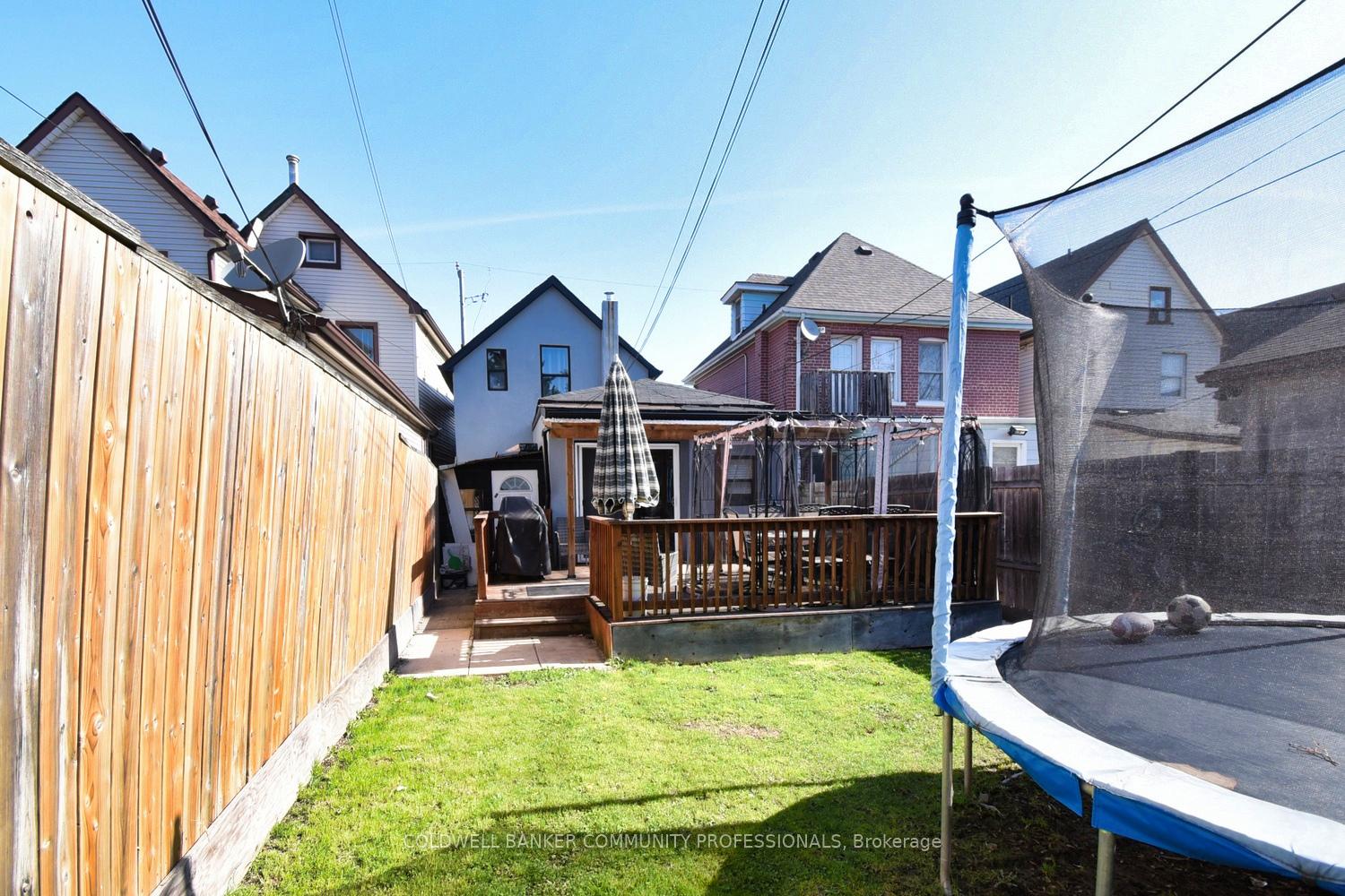 Photo 32 of 46 Rosemont Avenue, Hamilton, Stripley — HOMEH