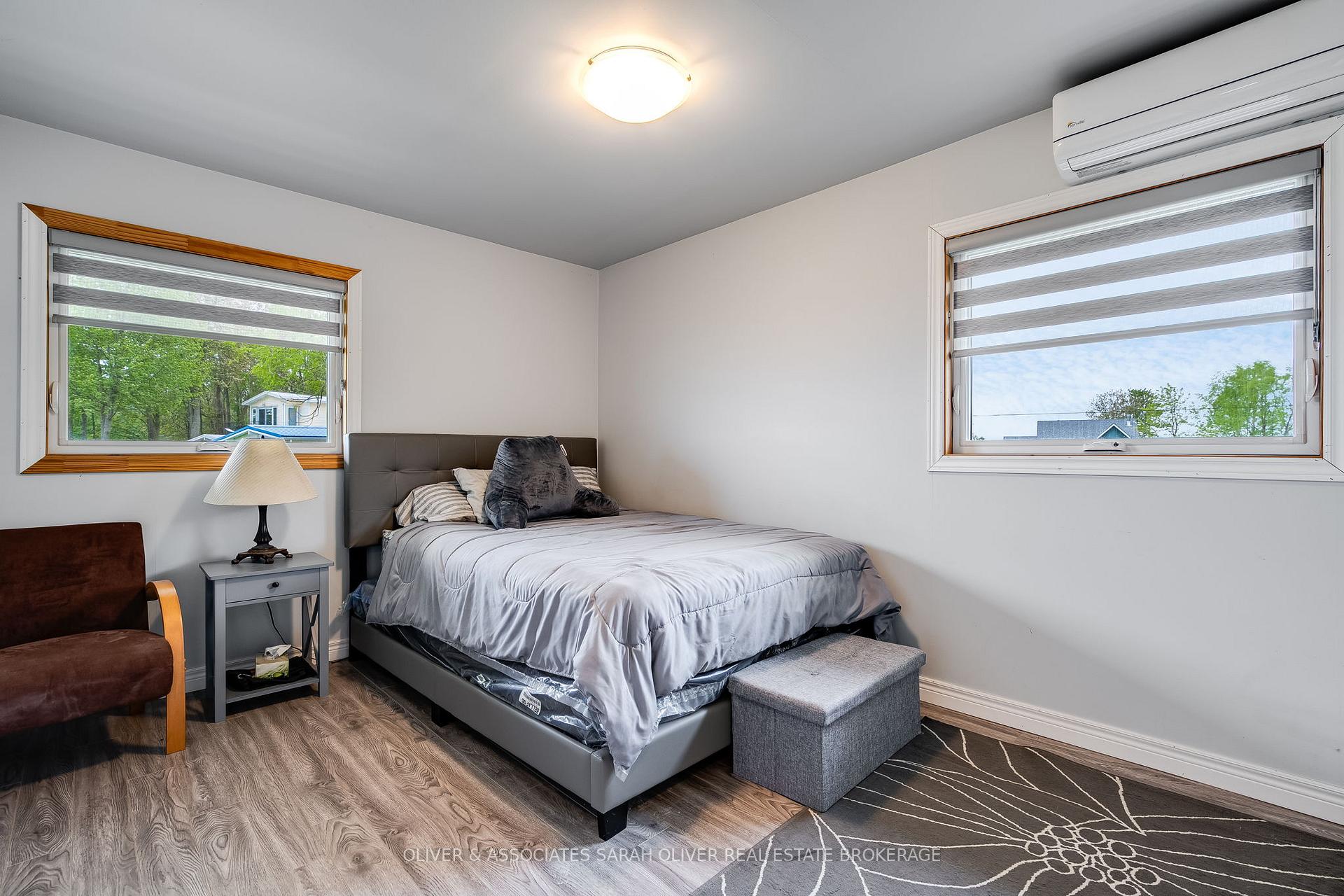Photo 18 of 270 Cotterie Park, Leamington — HOMEH