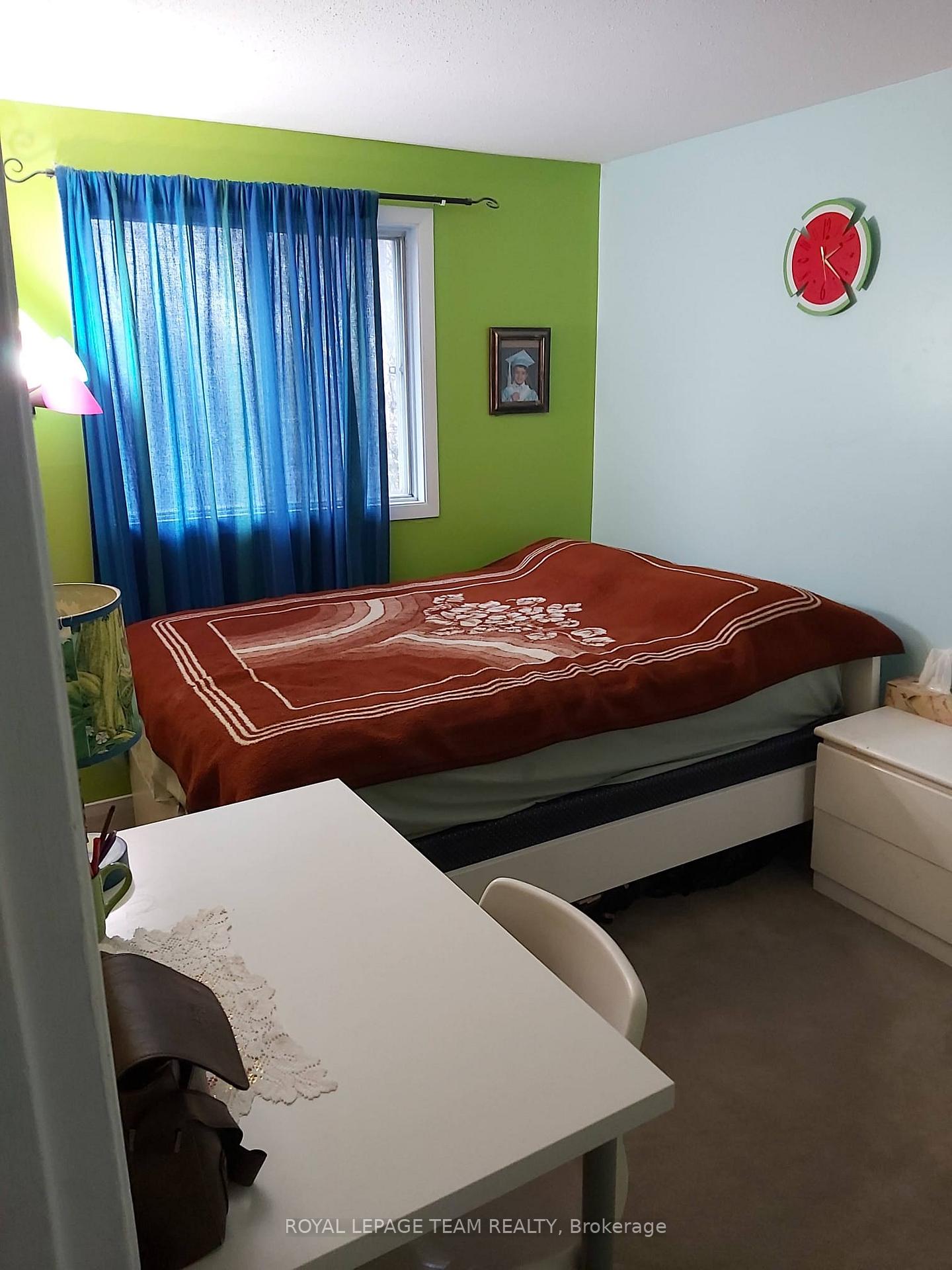 Photo 16 of 1648 Nordic Way, Ottawa, Pineview — HOMEH