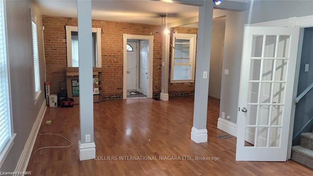 Photo 23 of 247 Russell Avenue, St. Catharines, Downtown — HOMEH