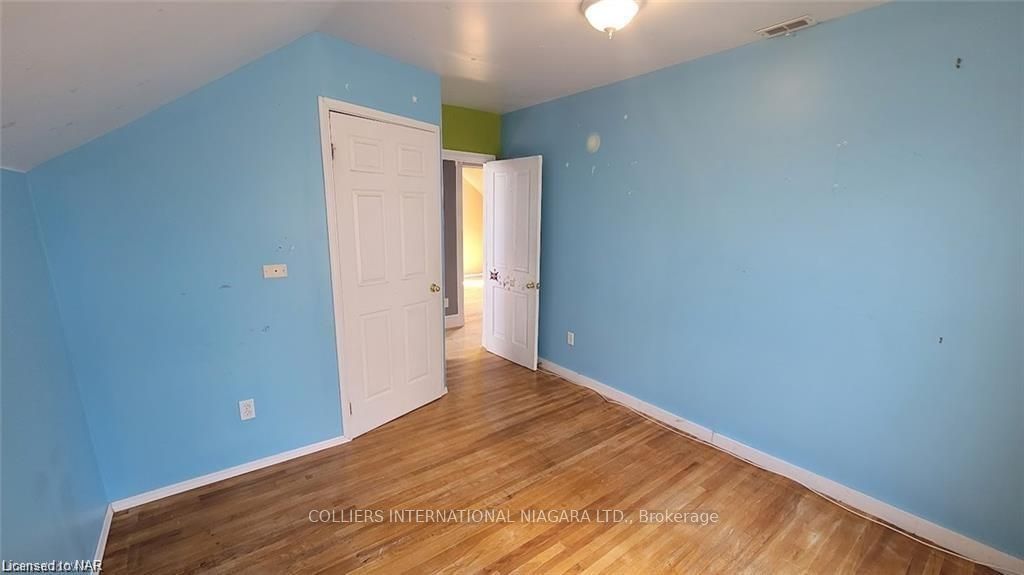 Photo 40 of 247 Russell Avenue, St. Catharines, Downtown — HOMEH