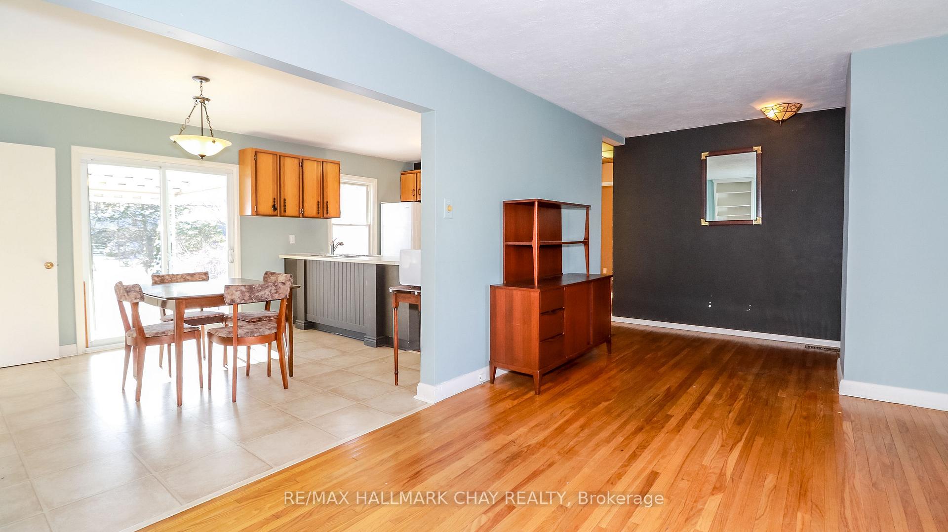 Photo 12 of 65 Strabane Avenue, Barrie, Codrington — HOMEH