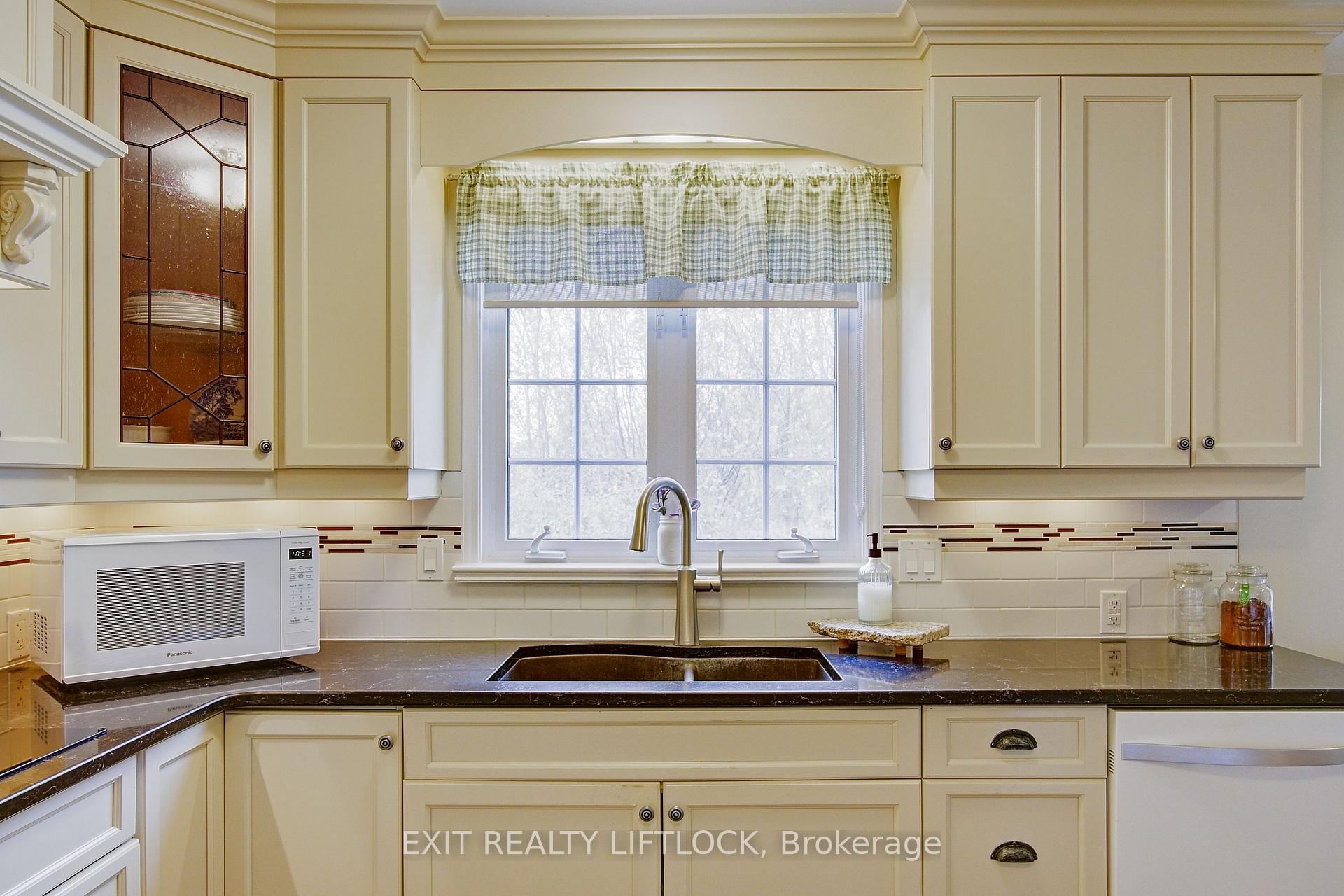 Photo 12 of 544 County Road 8, Douro-Dummer — HOMEH