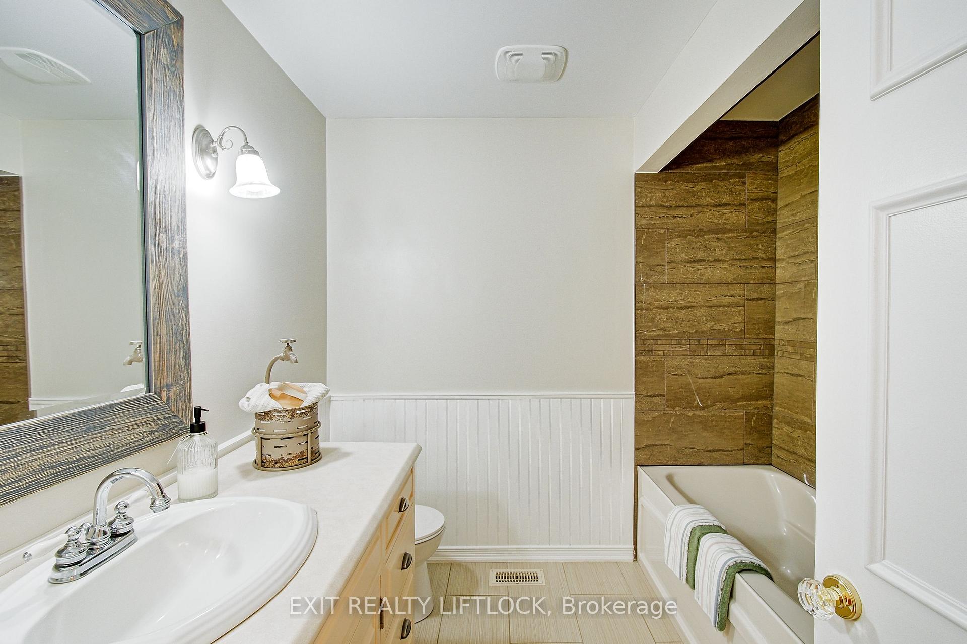 Photo 17 of 544 County Road 8, Douro-Dummer — HOMEH
