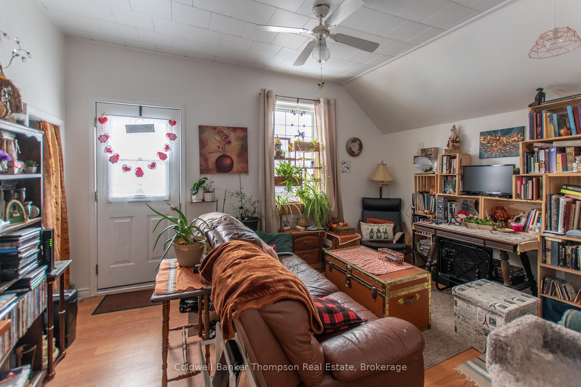 Photo 4 of 127 Huston Street, Burk's Falls — HOMEH