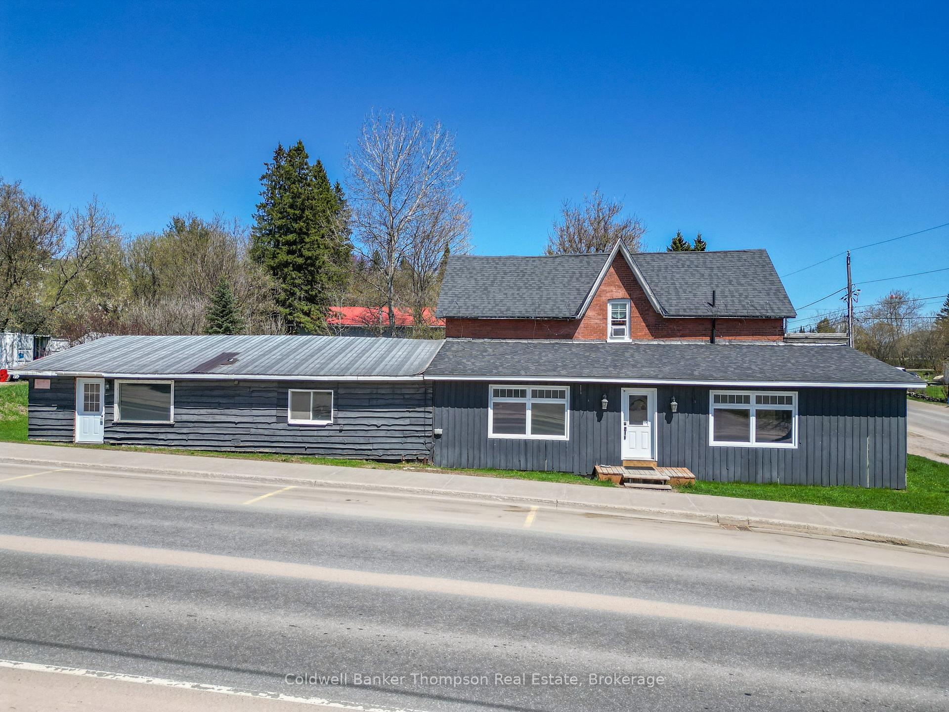 Photo 18 of 127 Huston Street, Burk's Falls — HOMEH