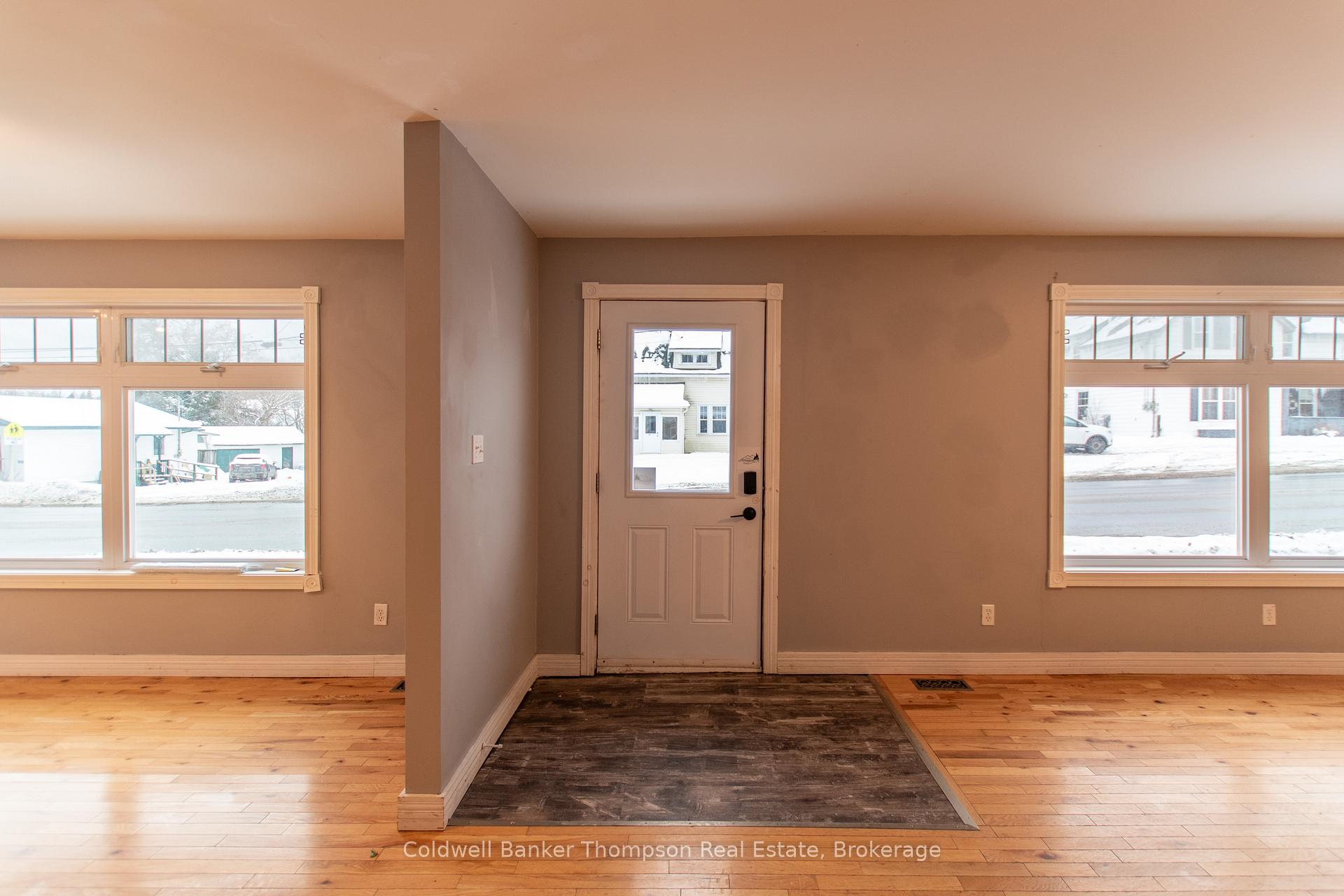 Photo 21 of 127 Huston Street, Burk's Falls — HOMEH