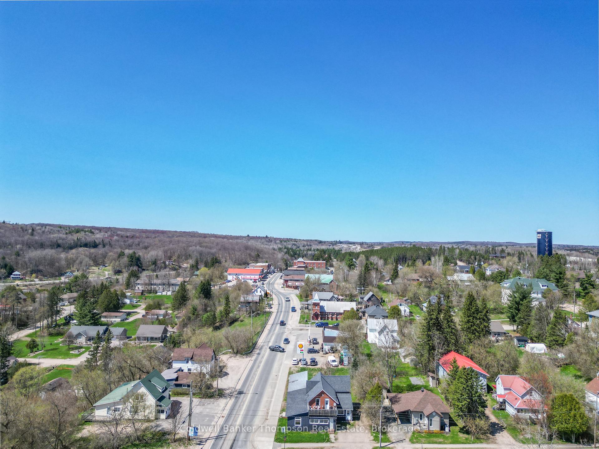 Photo 33 of 127 Huston Street, Burk's Falls — HOMEH