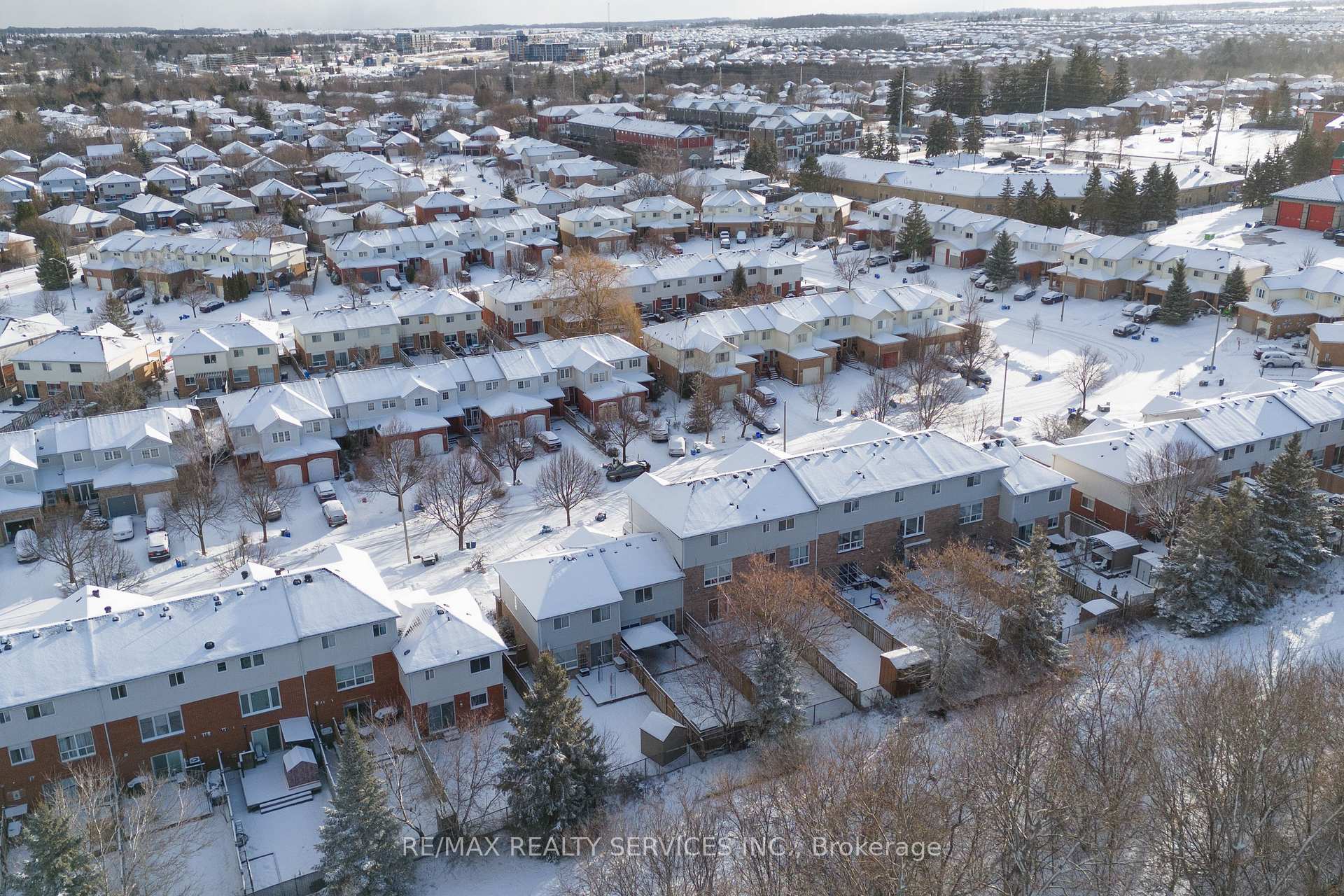 Photo 40 of 92 Pickett Crescent, Barrie, Painswick North — HOMEH